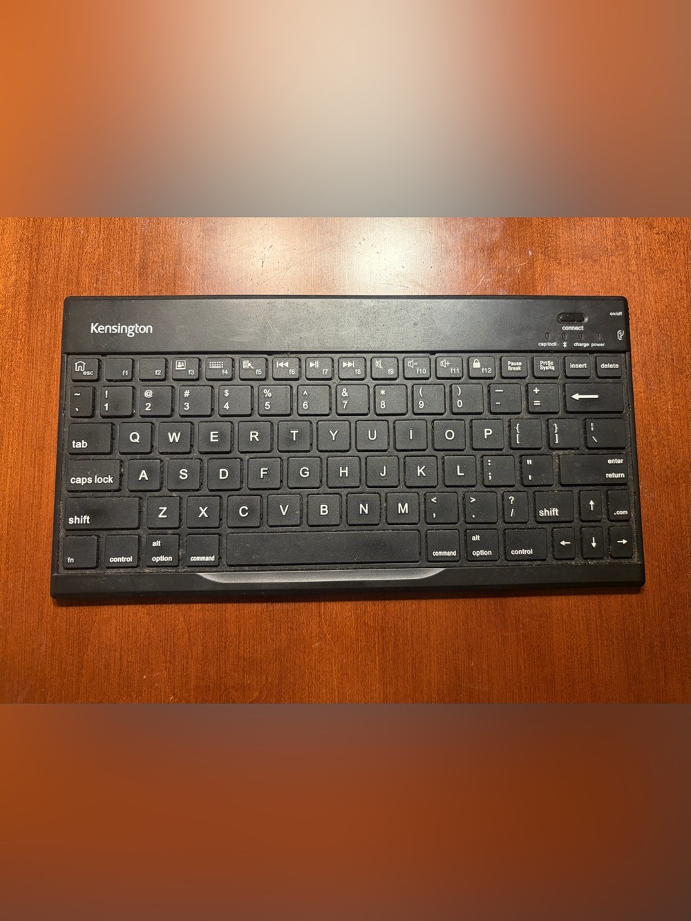 Kensington Slim Bluetooth Wireless Keyboard — Black